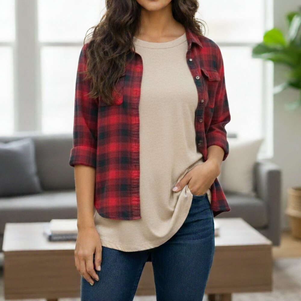 Aritzia Wilfred Free Charlotte Button down Shirt Plaid Flannel Side Slit Red XS
